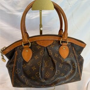 Gorgeous Authentic Louis Vuitton Tivoli with Certificate of Authenticity!